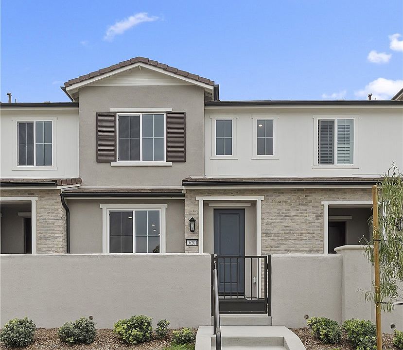 1st image of 16201 Plumeria Ln