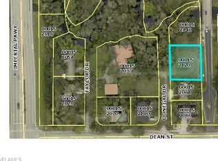 27721 Donegal Dr, Bonita Springs, FL 34135