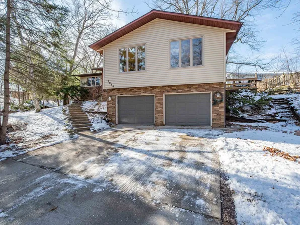 3066 Cornelius Ct, Green Bay, WI 54311