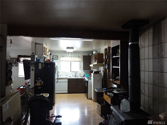 3rd image of 1641 N 2nd Ave
