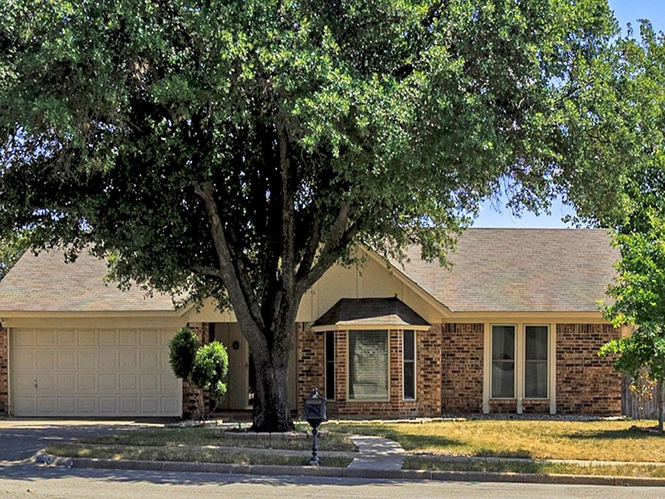 1st image of 9963 Haywood Ct