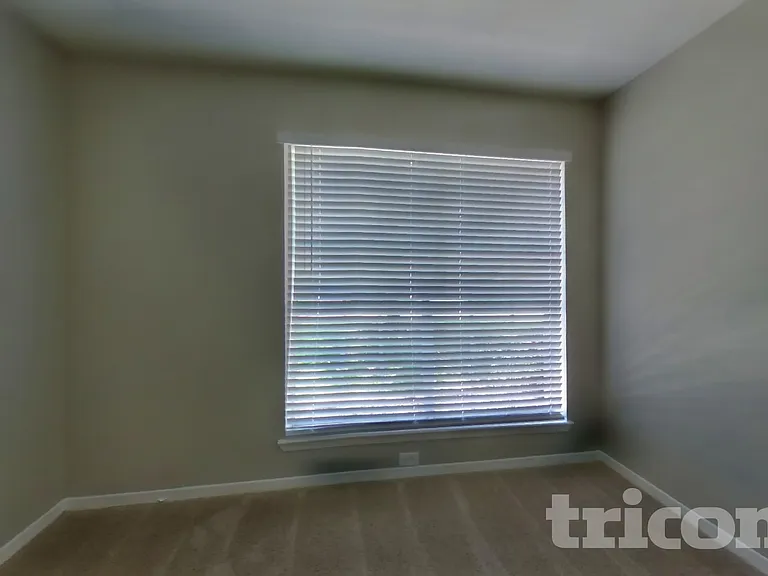 3623 Village Grove Dr — Photo 13