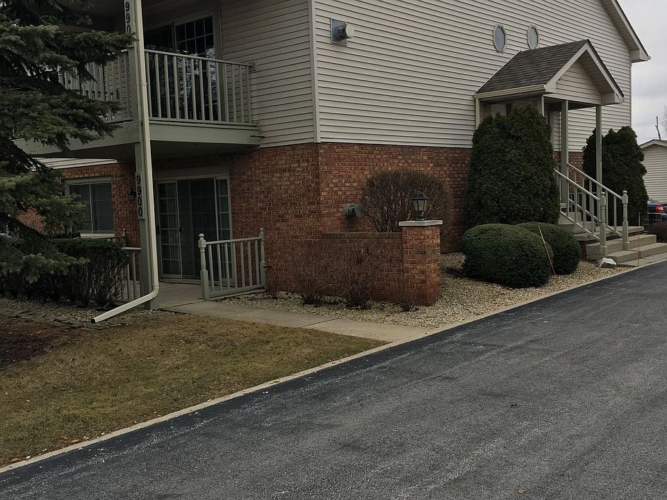 1st image of 9900 Parkway Dr