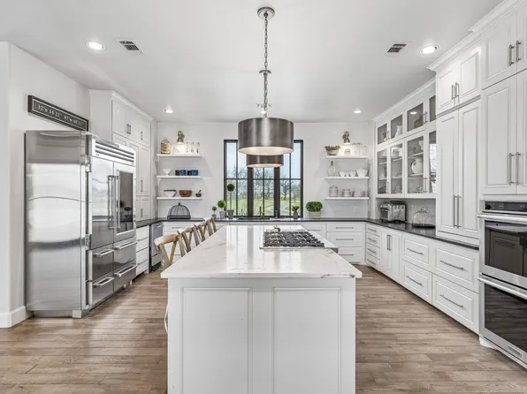 1075 Driftwood Ranch Trl, Weatherford, TX 76087