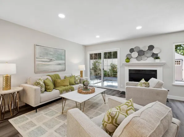 118 Granada Dr, Mountain View, CA 94043
