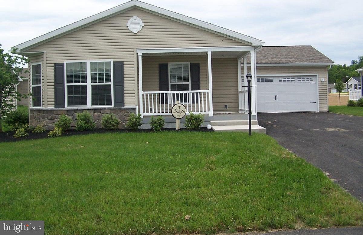 4 Wren Dr, Bechtelsville, PA 19505 Zillow