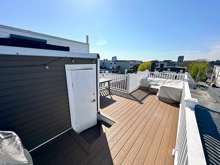 80 Cottage St #3 — Photo 12