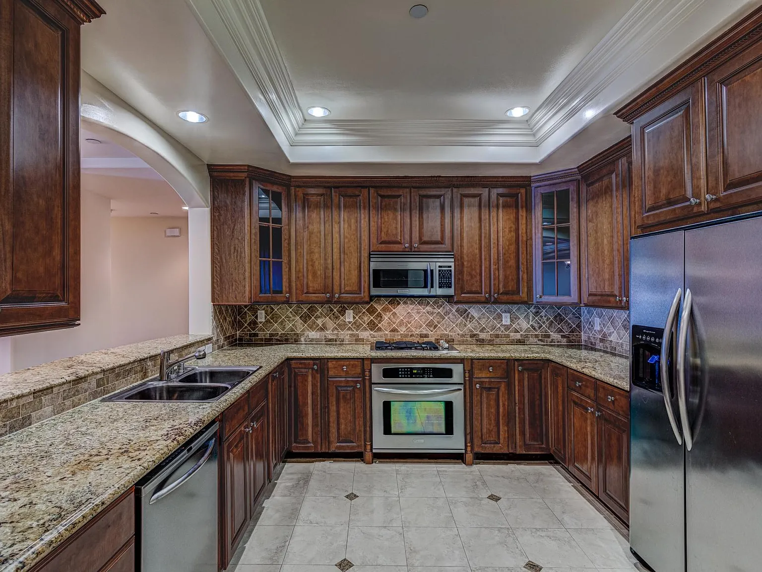 El Dorado Villas — Photo 2