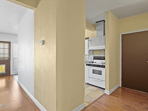5th image of 9429 Gschwind Ave