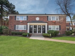 112 Pitney Pl #112, Morristown, NJ 07960