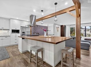 1703 N 107th Ave SW, Calgary, AB T2W0C3