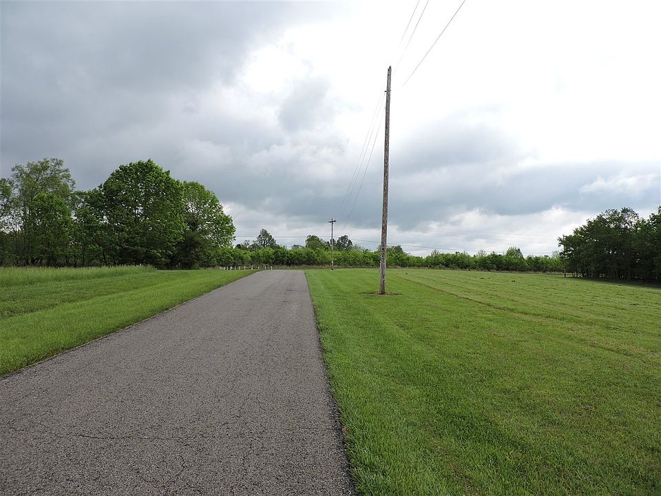 2nd image of 75 Spring Shores Ln