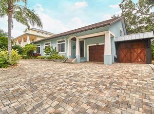 524 Ontario Ave, Crystal Beach, FL 34681