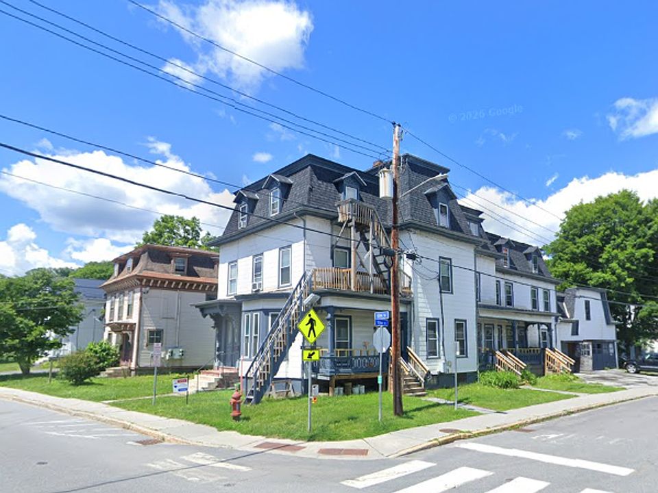 2nd image of 254 Elm St #4