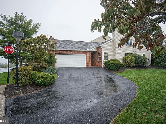 2nd image of 4124 Nantucket Dr