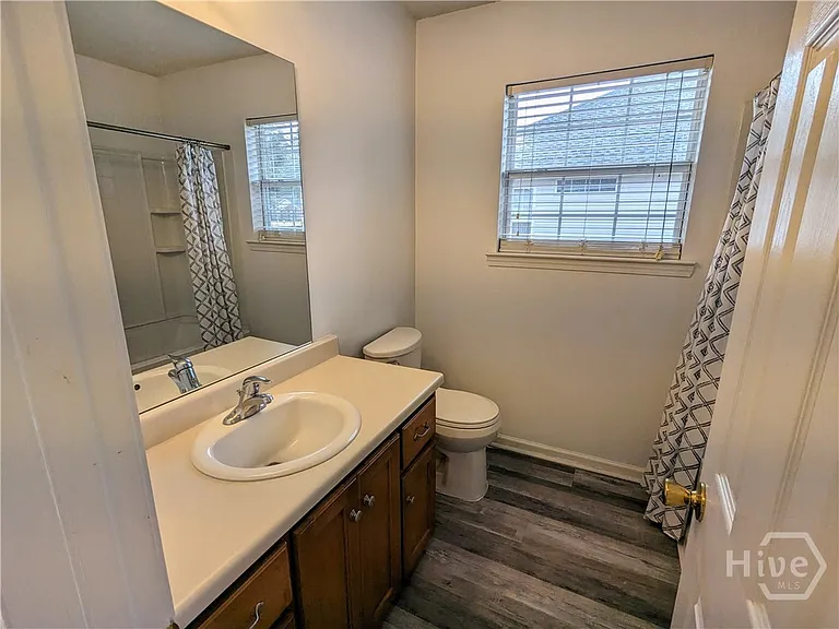 89 Carlisle Ln — Photo 16