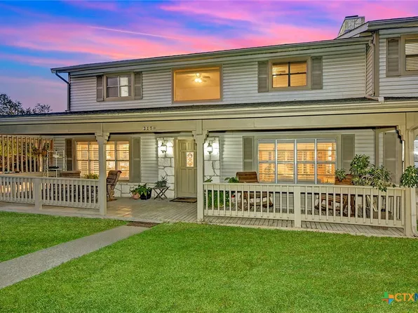 315 White Oak Dr, Canyon Lake, TX 78133