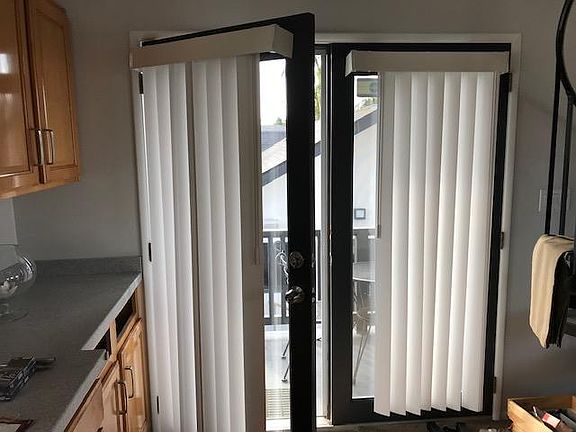 4th image of 266 1/2 Bennett Ave #1/2
