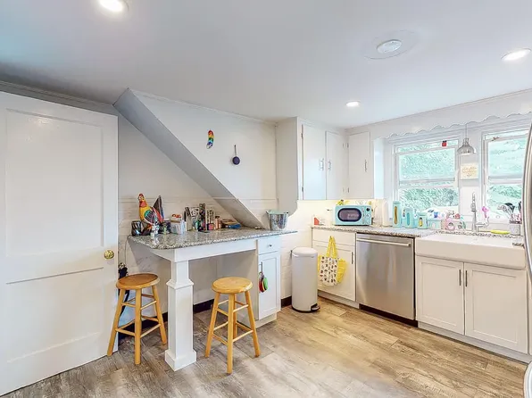 161 Mechanic St, Westbrook, ME 04092