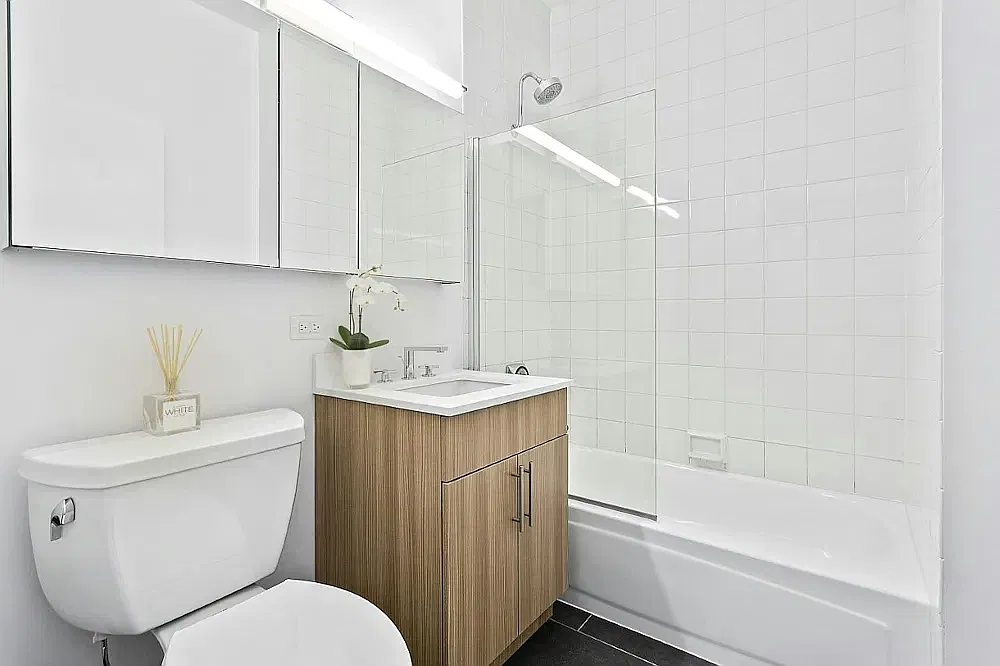 200 East 87th Street — Photo 3