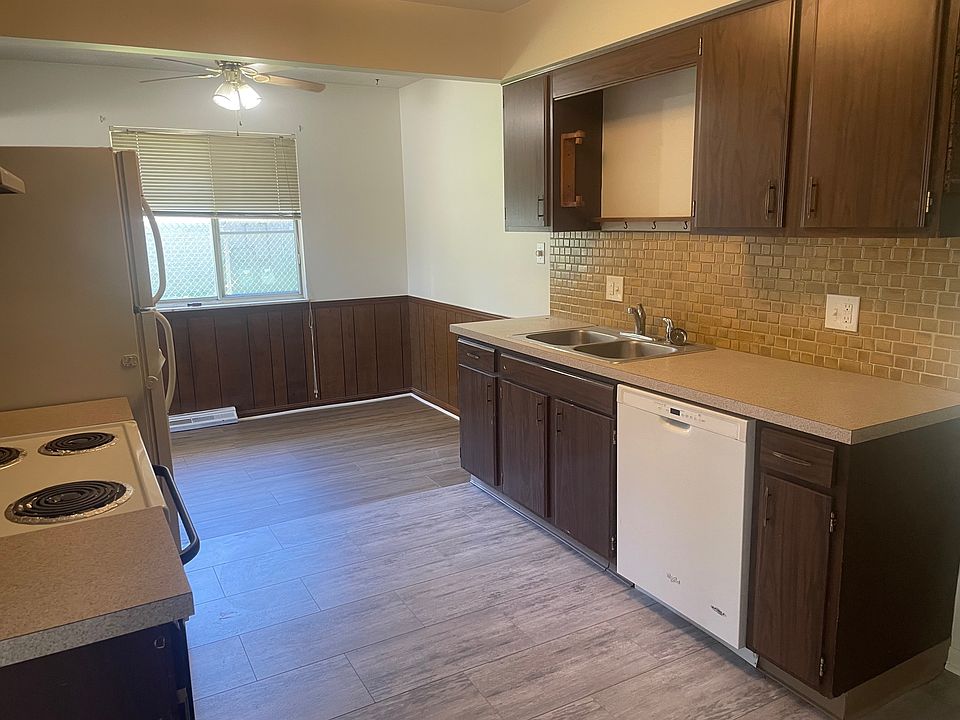 Kitchen view to Dining Room
