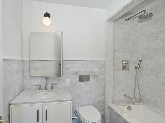 4th image of 275 W 10th St #8B