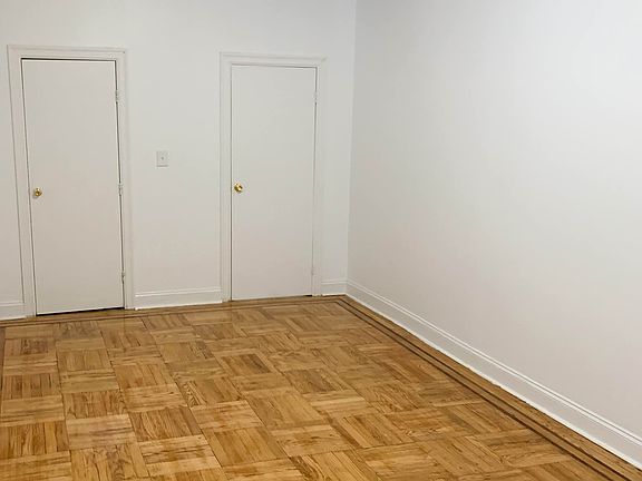 2nd image of 543 E 21st St APT B10