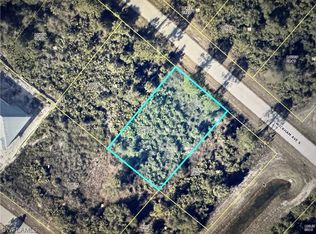 422 Wickham Ave S, Lehigh Acres, FL 33974