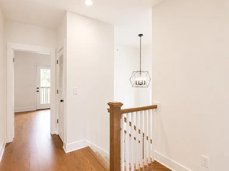 214 Allison Way — Photo 16