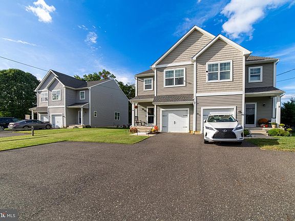 2nd image of 43A Coles Rd #43A