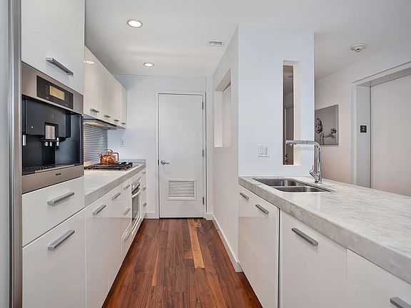 4th image of 127 Madison Ave #2A