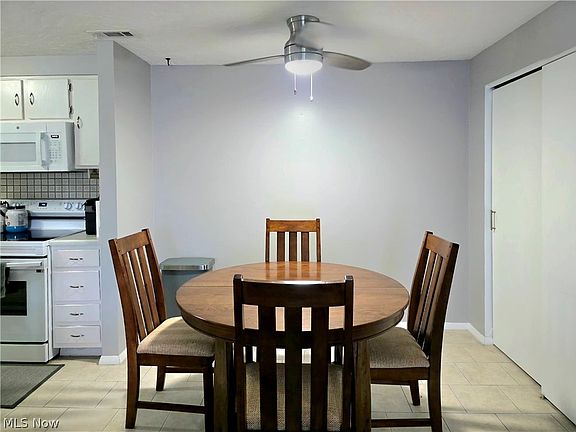5th image of 4615 Oakhill Blvd APT 208