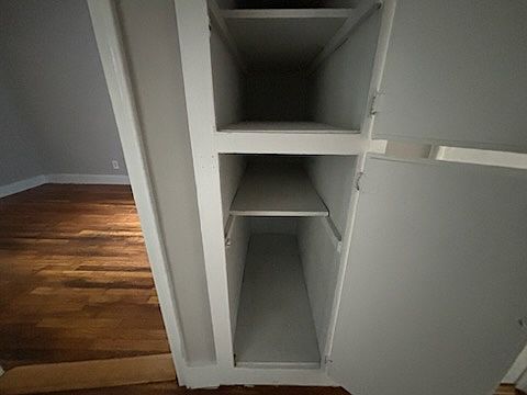 4th image of 2864 Hylan Blvd #B63