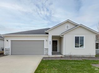 315 N Madrone Ave, Kuna, ID 83634