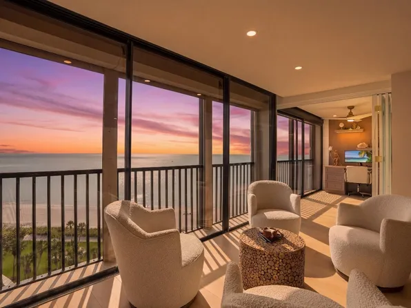 10851 Gulf Shore Dr APT 904, Naples, FL 34108