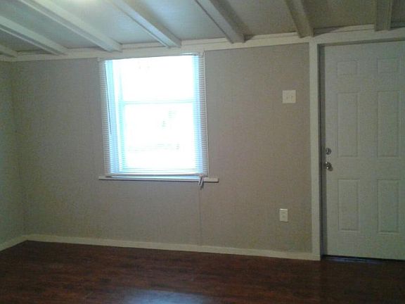 5th image of 1531 Fairmount Ave