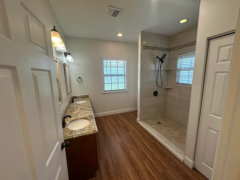 9322 SE Athena St — Photo 15