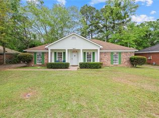 9470 Oak Forrest Dr, Mobile, AL 36695