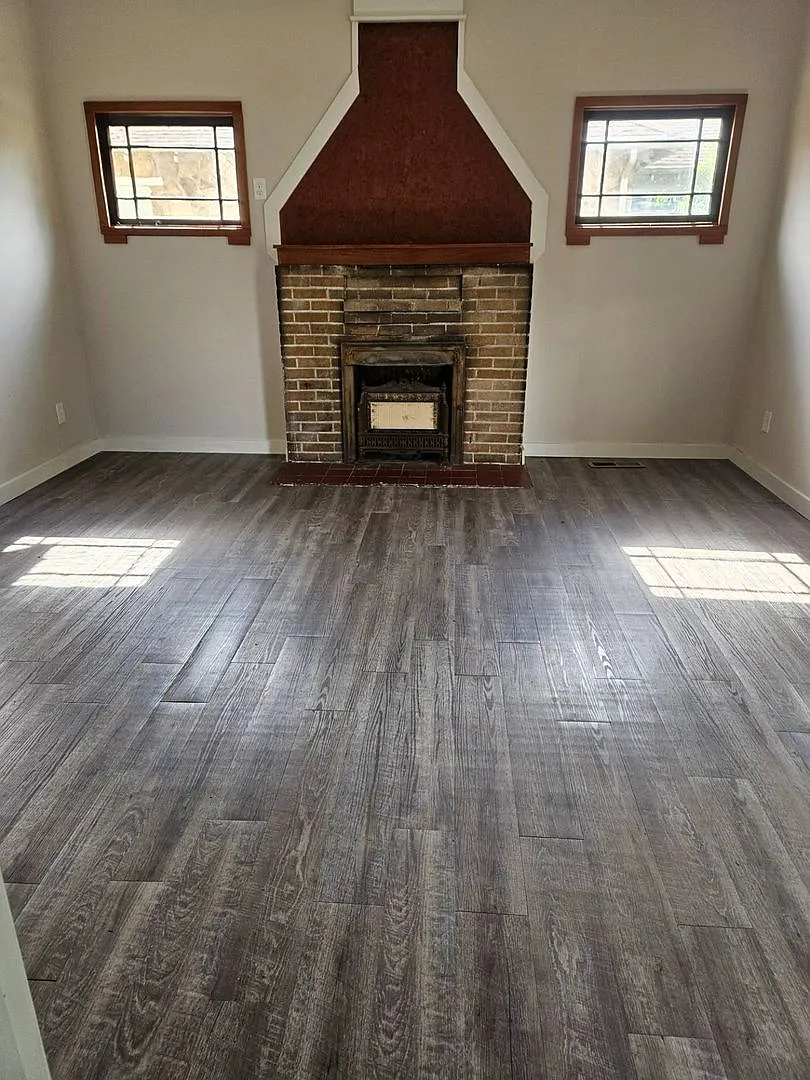 Charm, location and a great price ! Do not pass this up — Photo 4
