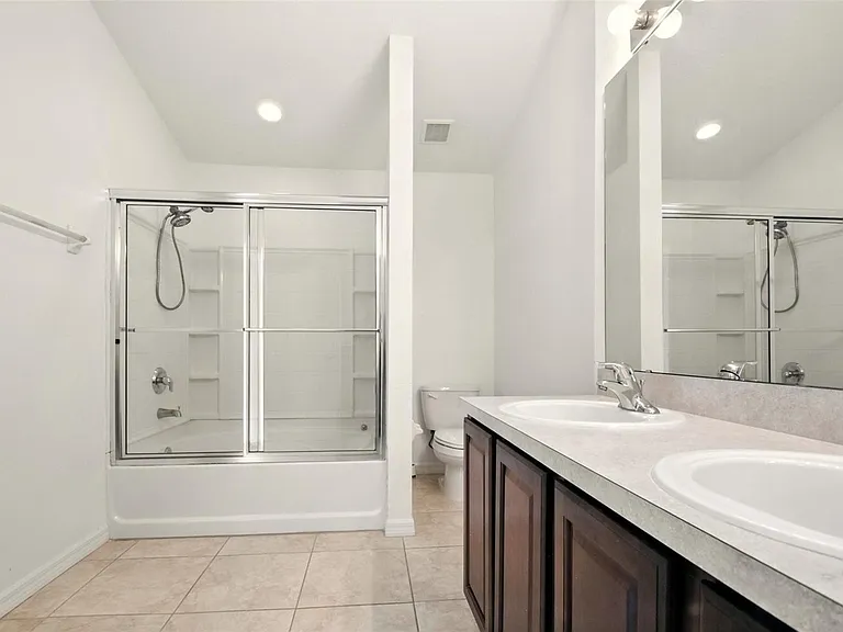 3730 San Jacinto Cir — Photo 2