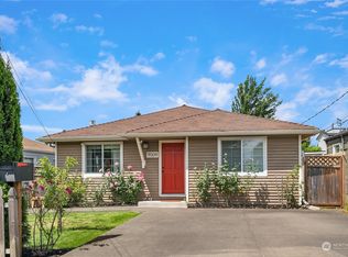 9009 11th Ave SW, Seattle, WA 98106