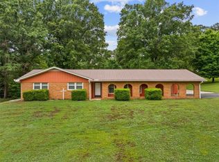 202 Briarwood Dr, Calhoun, GA 30701