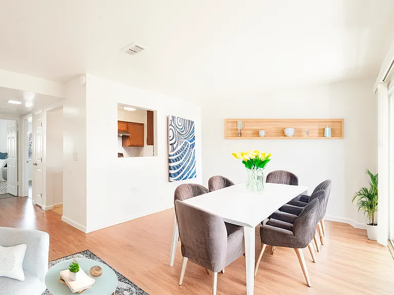 Elevate Apartments — Photo 52