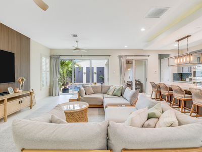 5021 Grandiflora Road, Palm Beach Gardens, FL, 33418