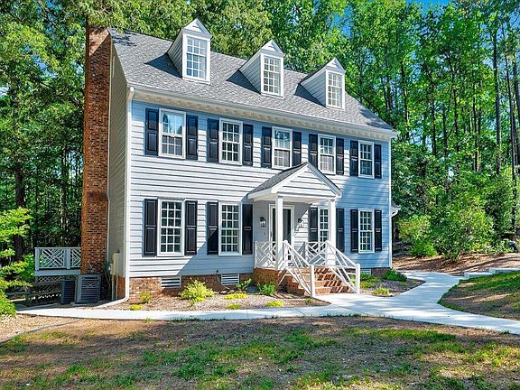 3rd image of 3101 Greenville Loop Rd