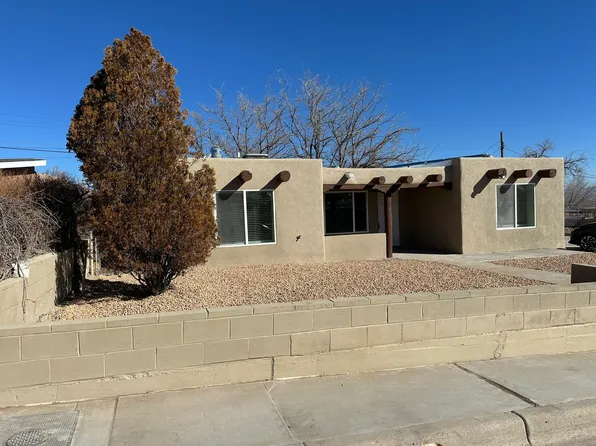 232 55th St NW, Albuquerque, NM 87105