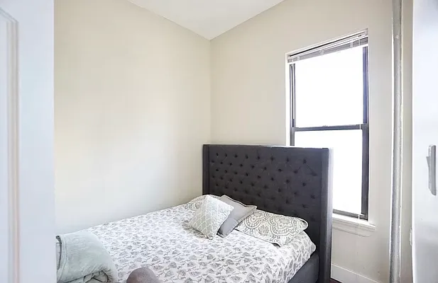 Rented by Hagstrom Management Inc | media 17