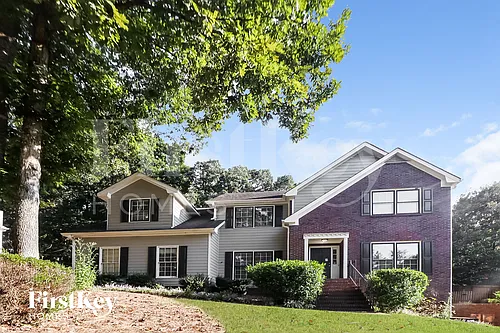 205 Timber Oak Cv Photo 1