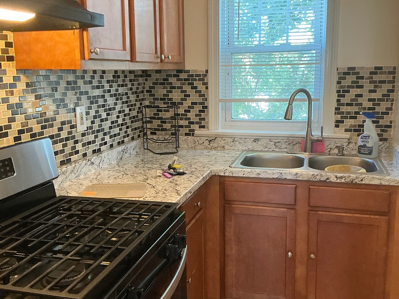 2 bed, 1.5 bath, 850 sqft, $1,775 — Photo 1