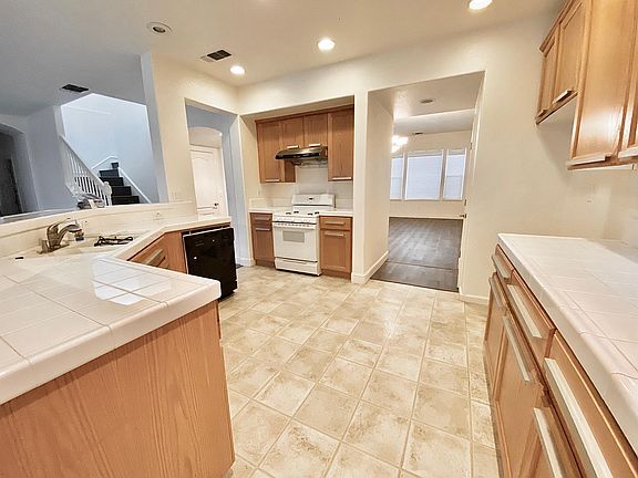 5th image of 8770 Ardith Dr